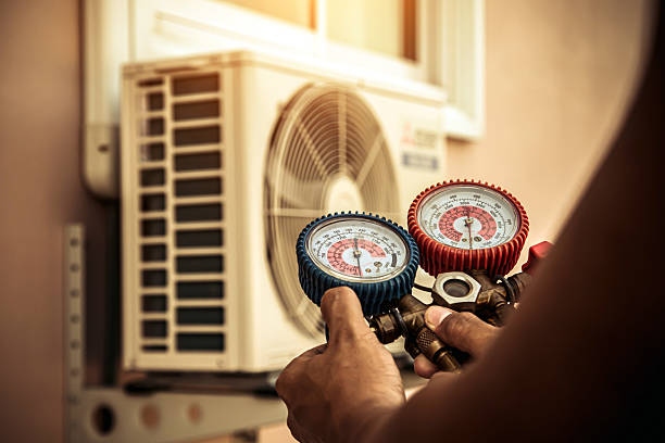 Professional Hvac technician working in Cramerton, NC